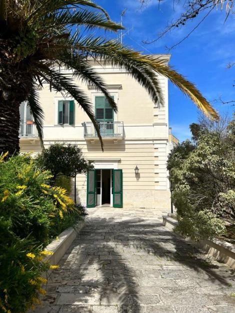 Giardino A Mare Apartment Бари Екстериор снимка